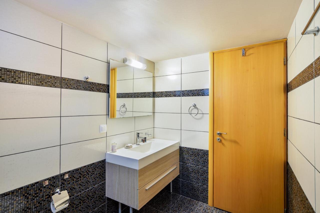 Souda apartment Bagian luar foto